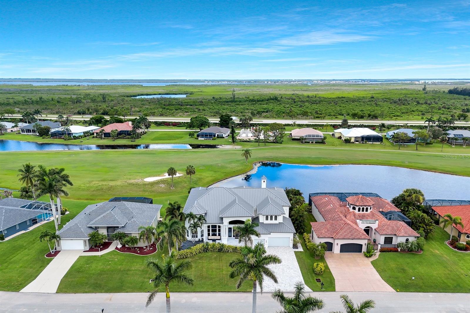 CAPE ROYAL GOLF CLUB - Residential