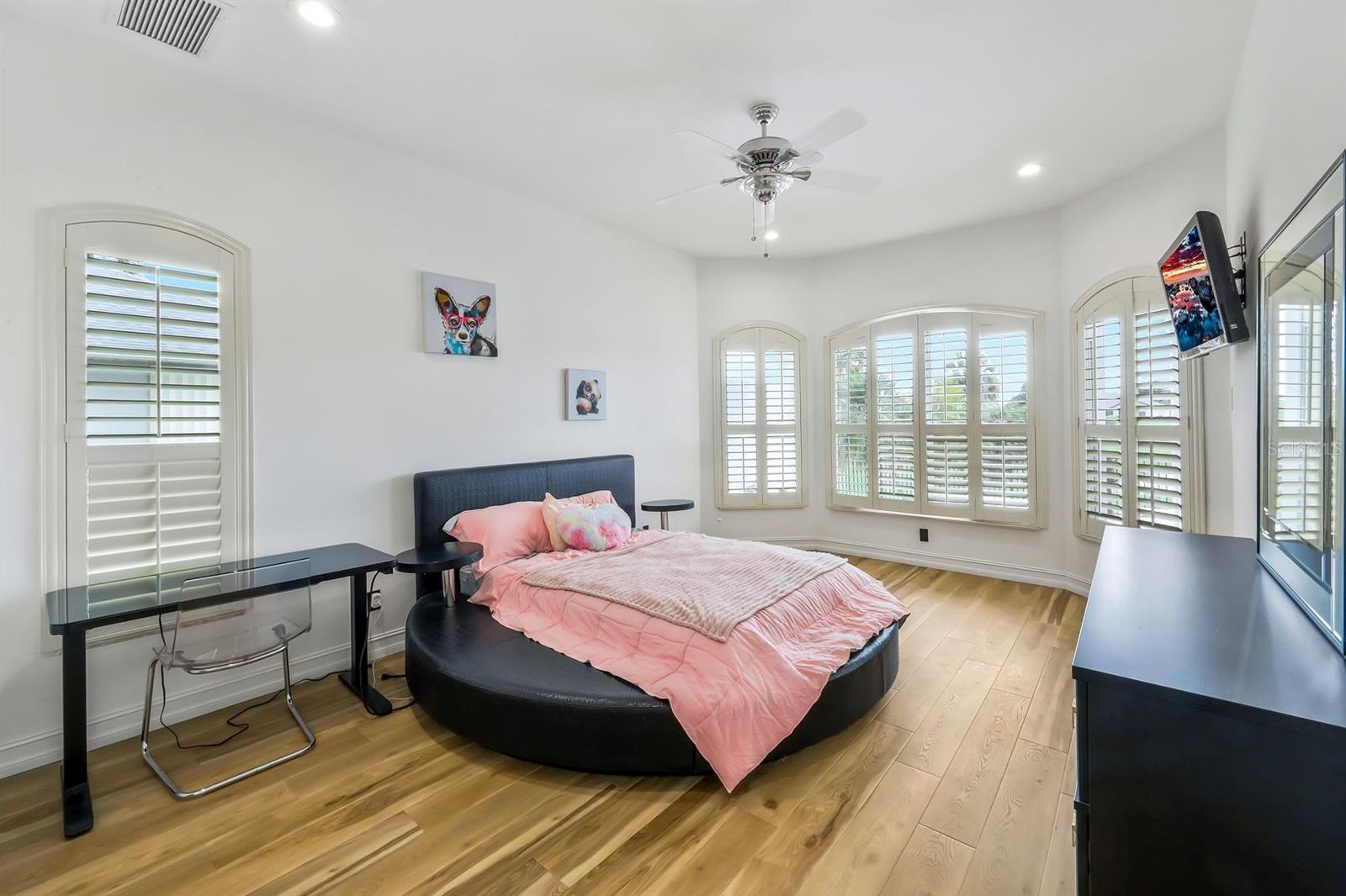 CAPE ROYAL GOLF CLUB - Residential