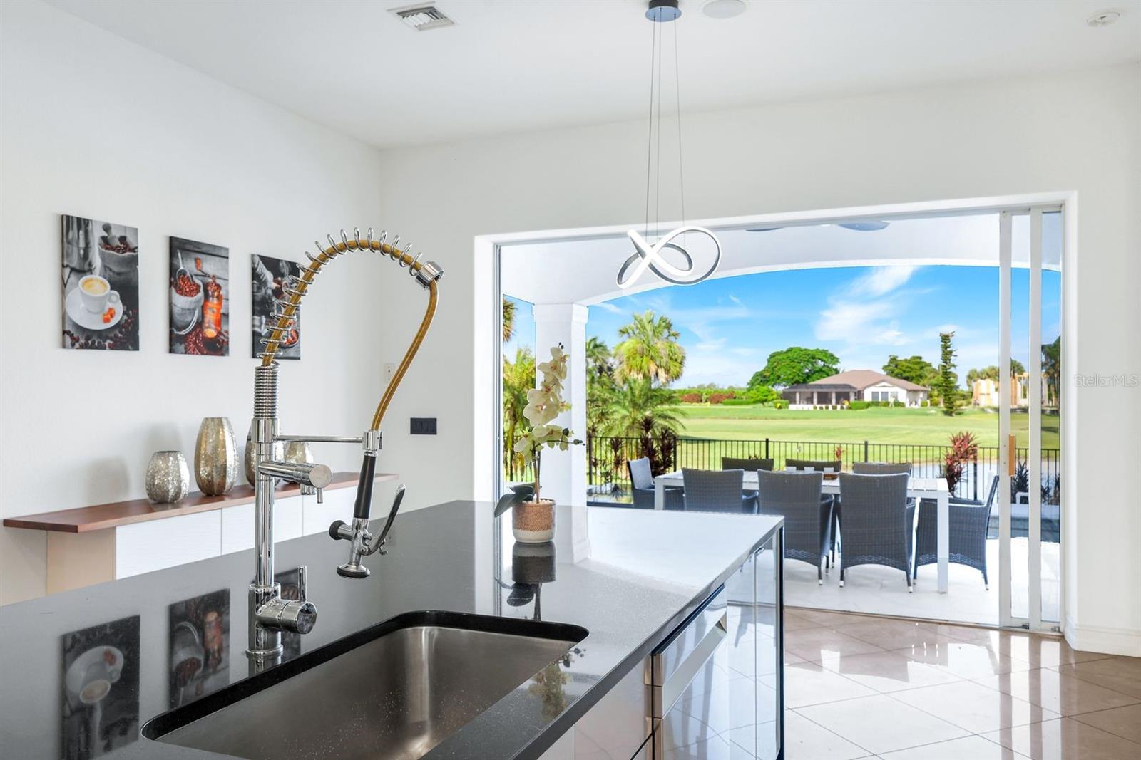 CAPE ROYAL GOLF CLUB - Residential