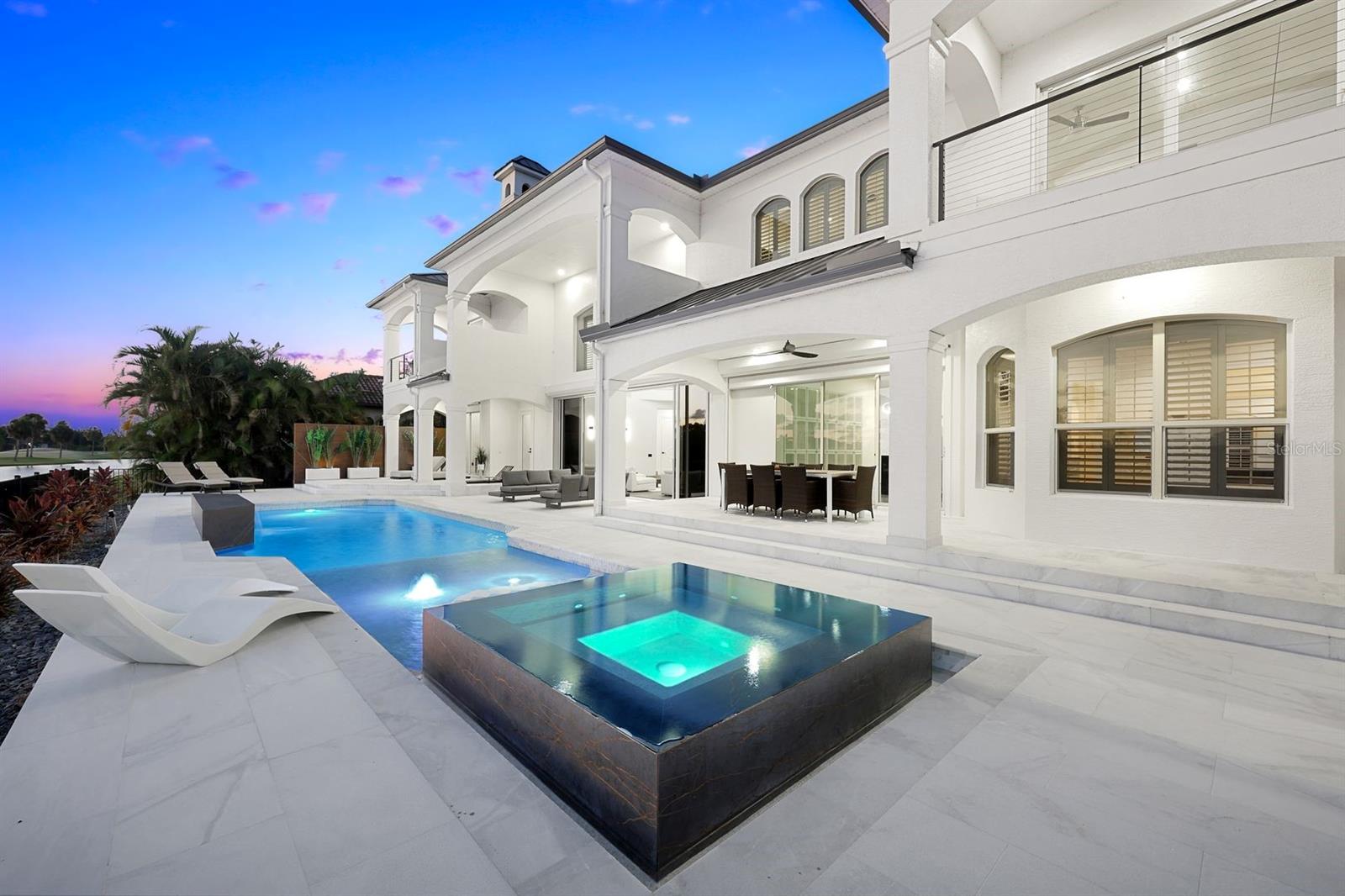 CAPE ROYAL GOLF CLUB - Residential
