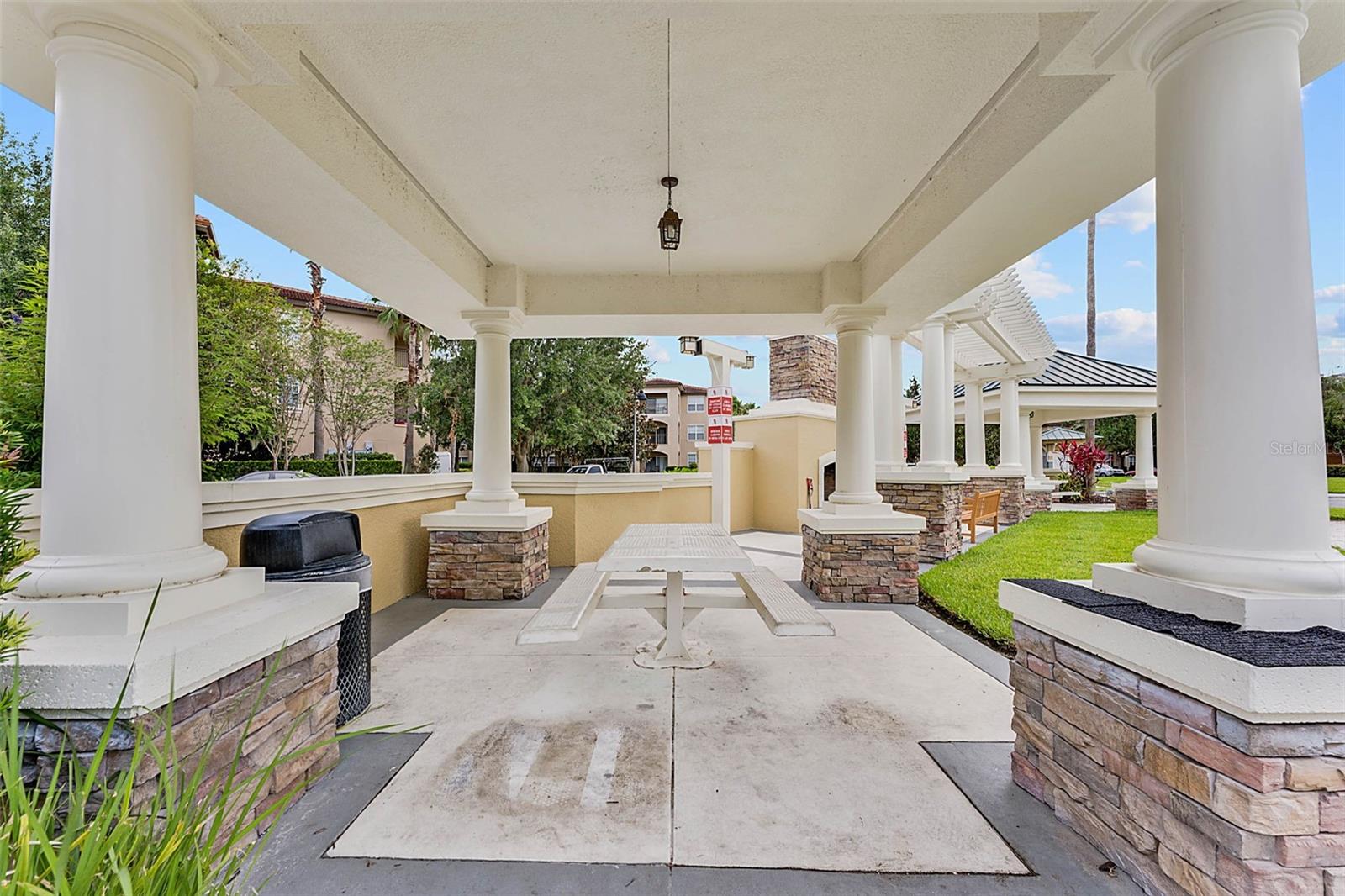 LAKESIDE/LKS/WINDERMERE PH 9 - Residential