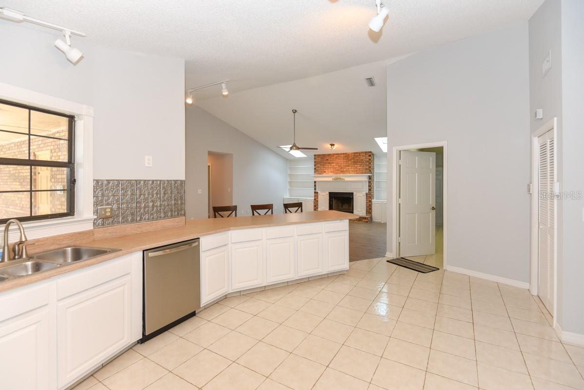BREAKAWAY TRAILS PH 02 - Residential