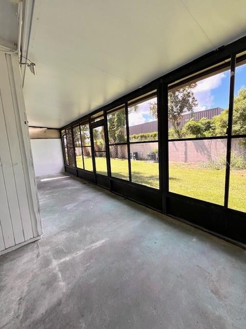 WESTON LANE CONDO - Residential Lease