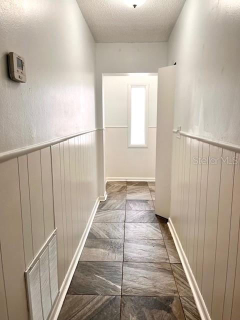 WESTON LANE CONDO - Residential Lease