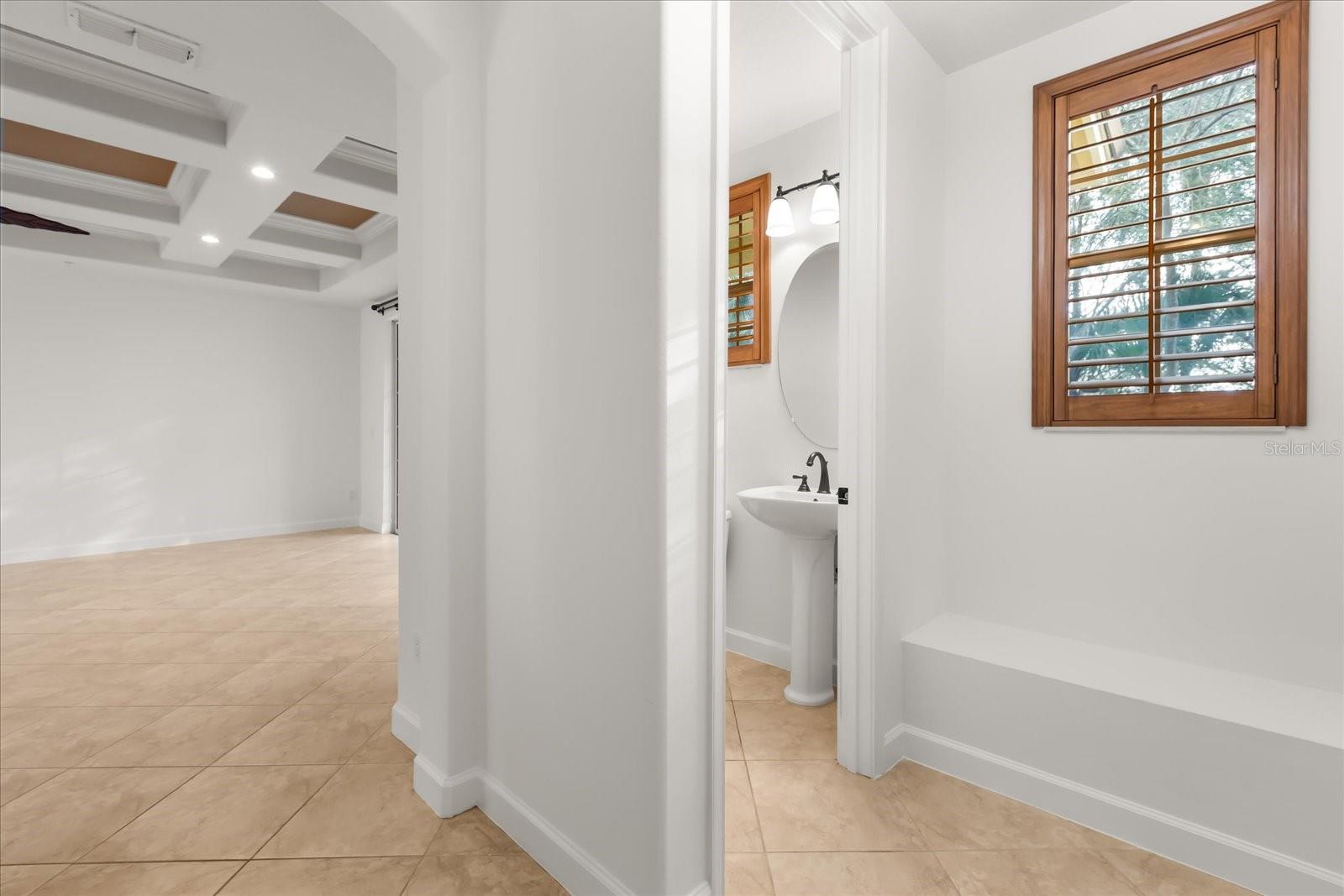 GRANDE OAKS AT HEATHROW - Residential