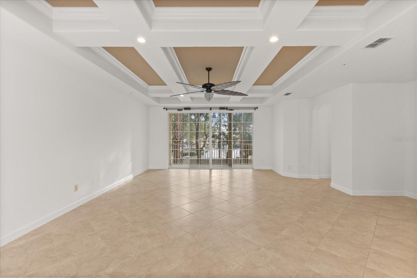 GRANDE OAKS AT HEATHROW - Residential