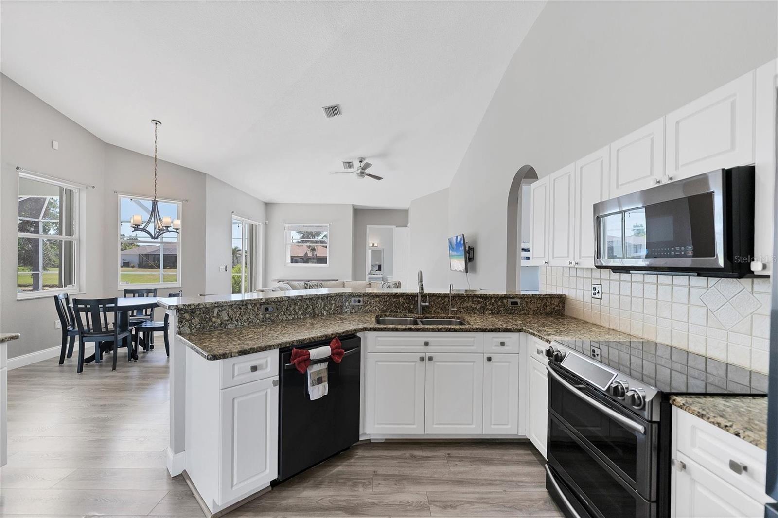 ROTONDA WEST PINEHURST - Residential