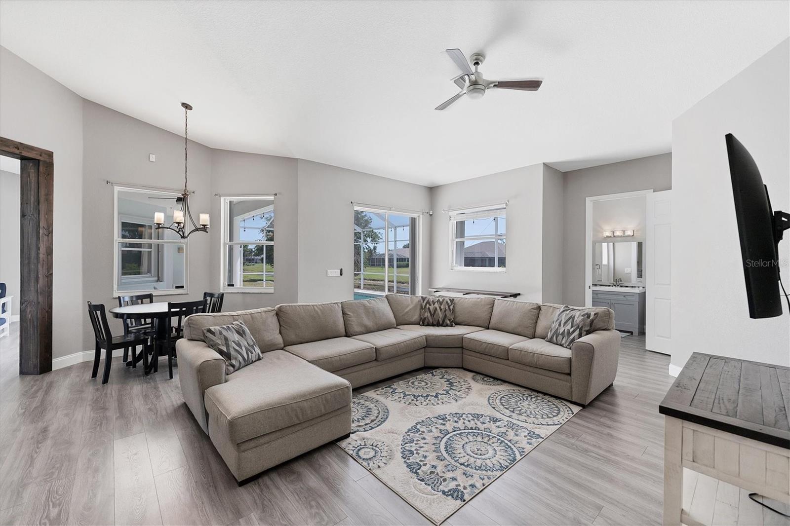 ROTONDA WEST PINEHURST - Residential