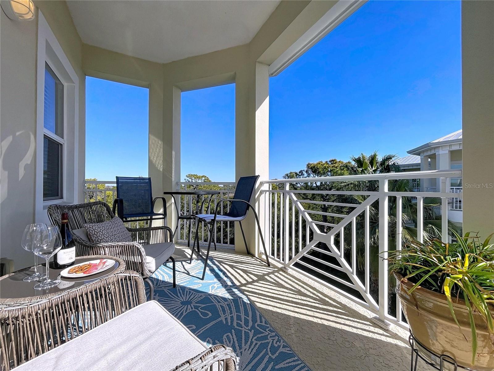 PALMA SOLA BAY CLUB - Residential