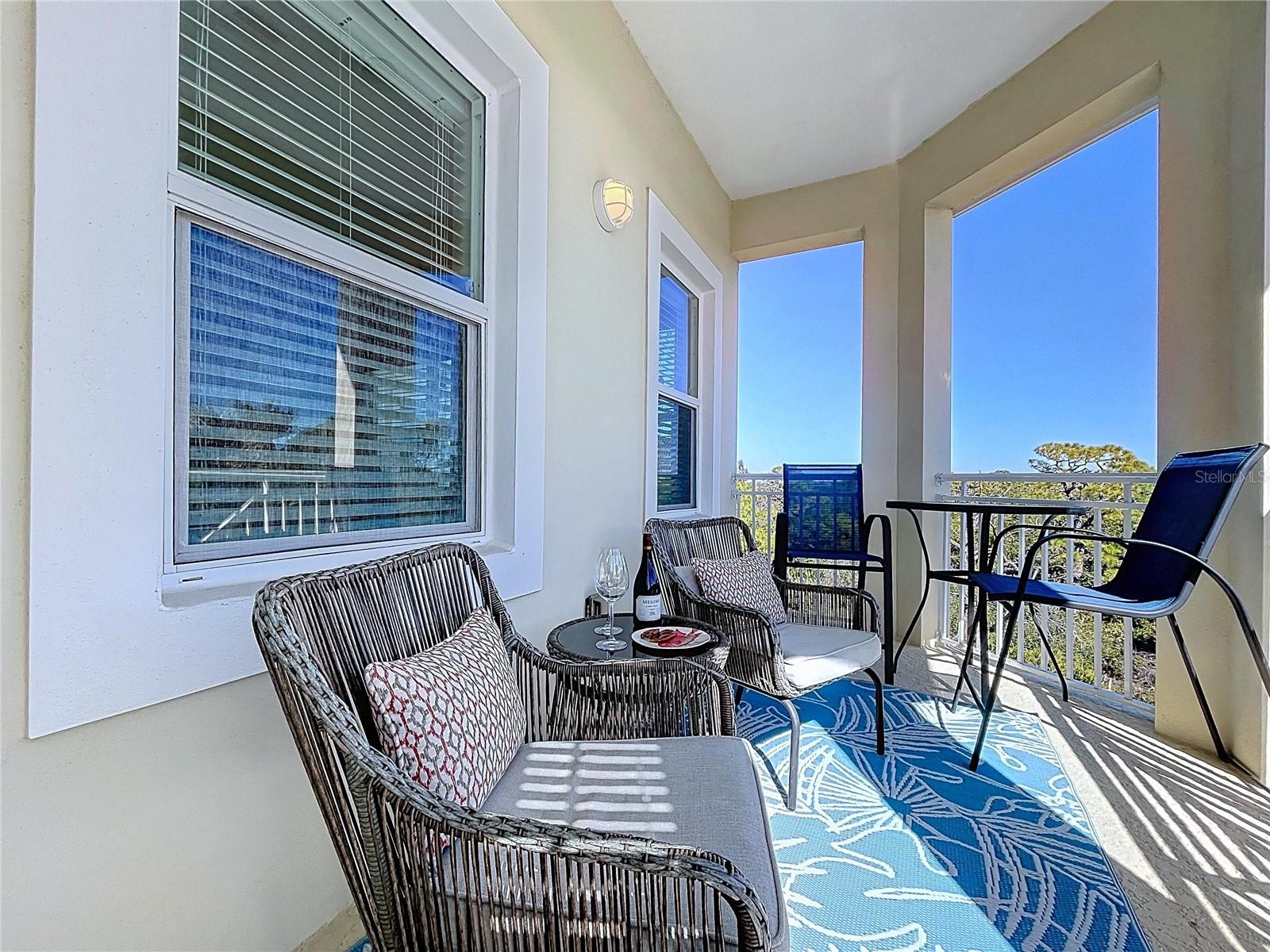 PALMA SOLA BAY CLUB - Residential