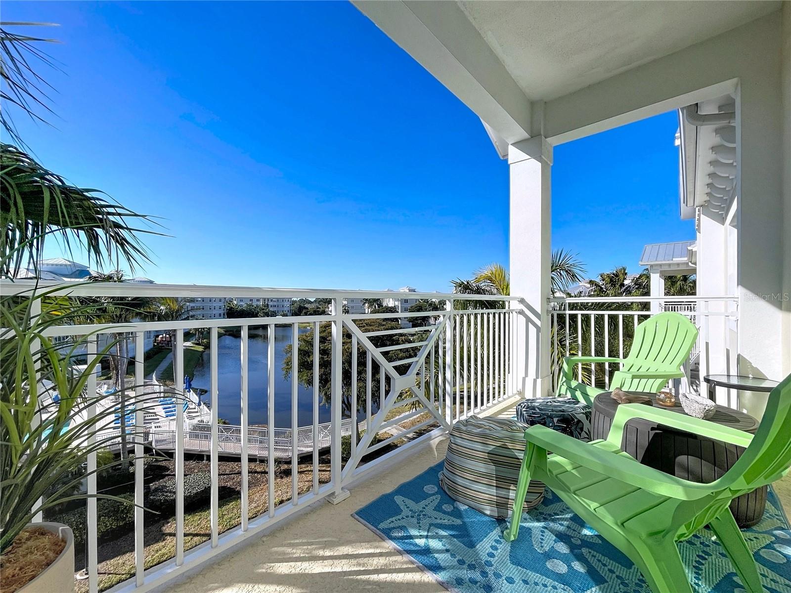 PALMA SOLA BAY CLUB - Residential