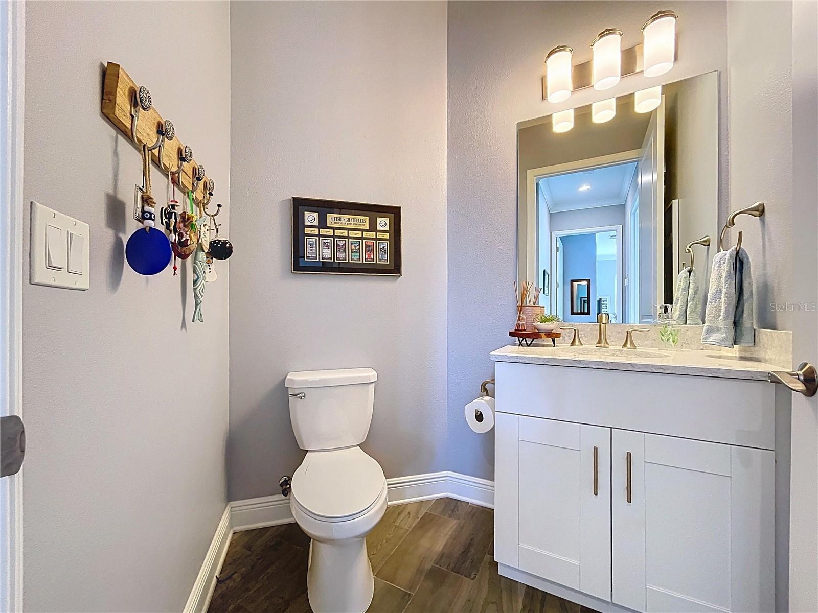 PALMA SOLA BAY CLUB - Residential