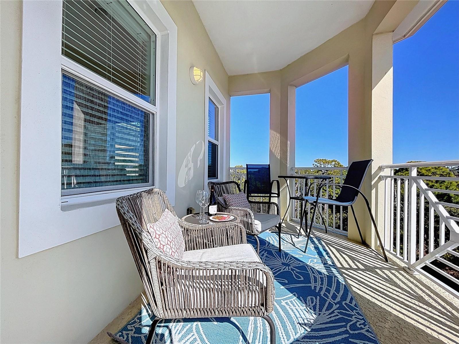 PALMA SOLA BAY CLUB - Residential