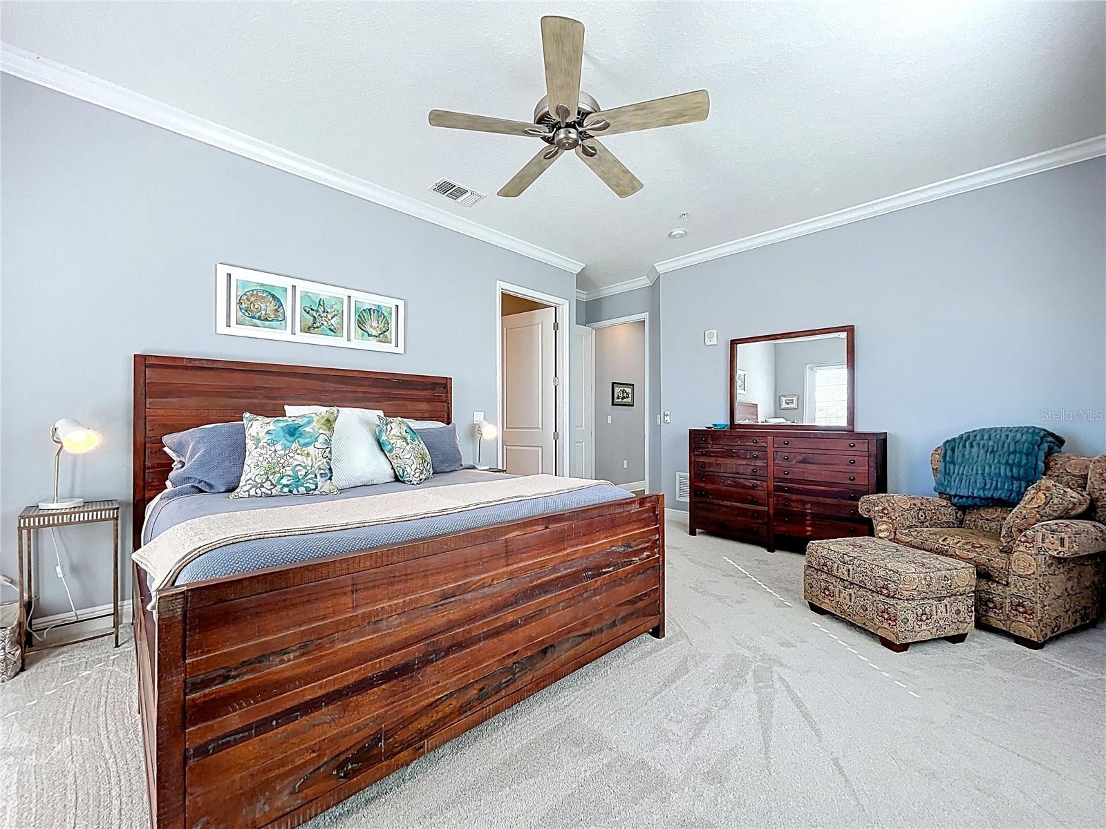 PALMA SOLA BAY CLUB - Residential