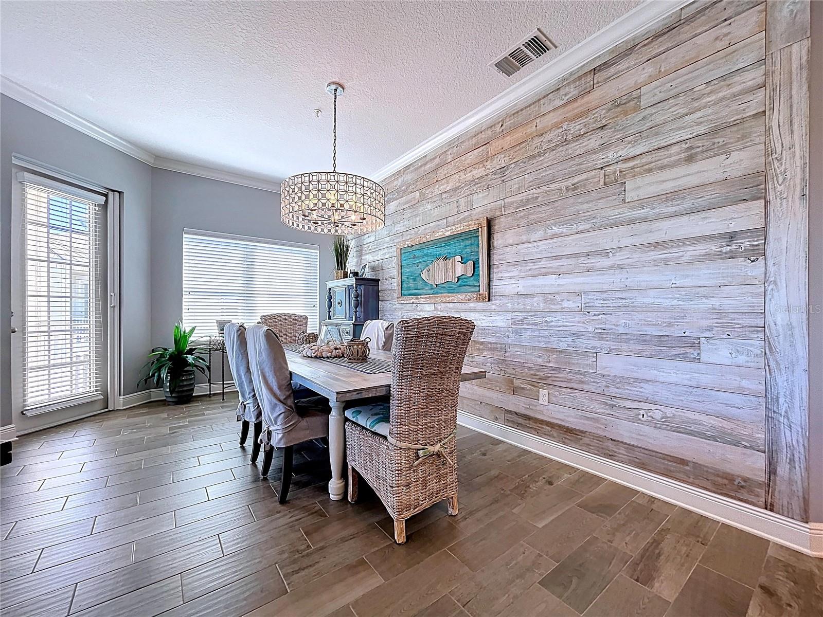 PALMA SOLA BAY CLUB - Residential