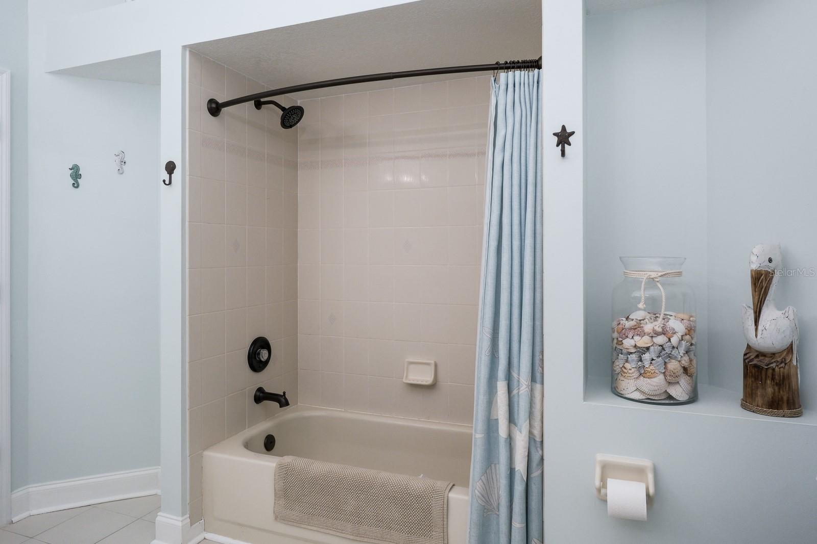 DEERPATH UNIT ONE - Residential