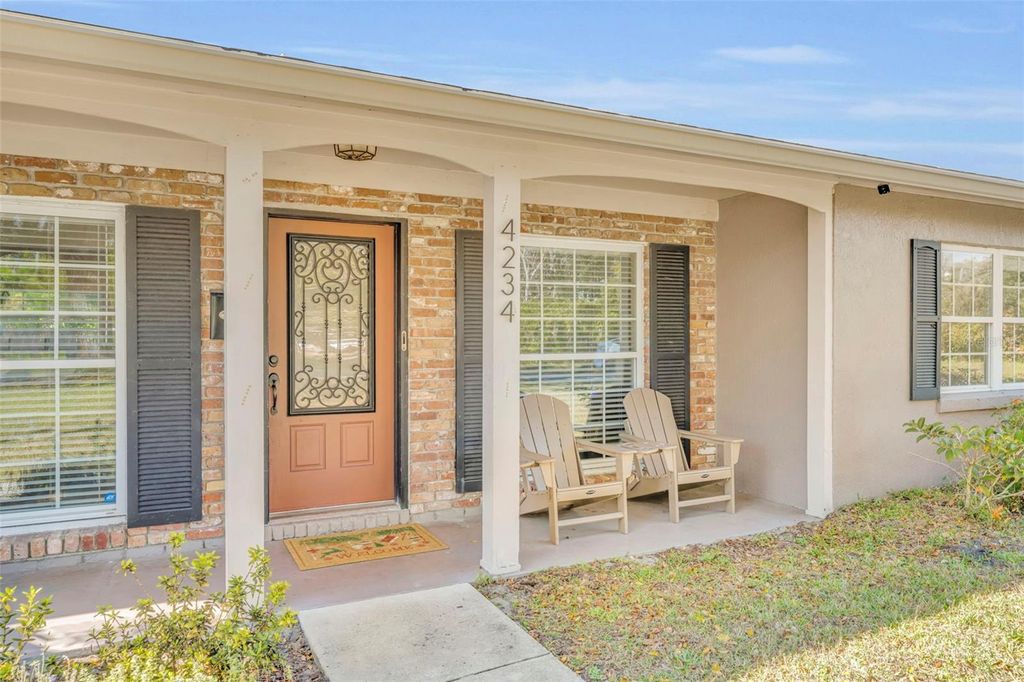 Photo of 4234 Kendrick Road, Orlando, FL 32804 (MLS # O6378601)