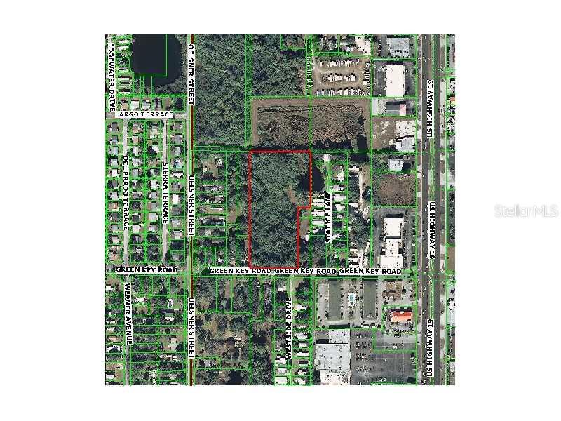 Over 4 acres just off Hwy 19, MF2(Multi-family high density district, approximately 77 gross units at 18 units per acre). Small pond on NE corner, City of New Port Richey water and sewer franchise area. Please contact public works for specifics. Not manymulti-family tracts available at this price! Sellers are licensed real estate persons.