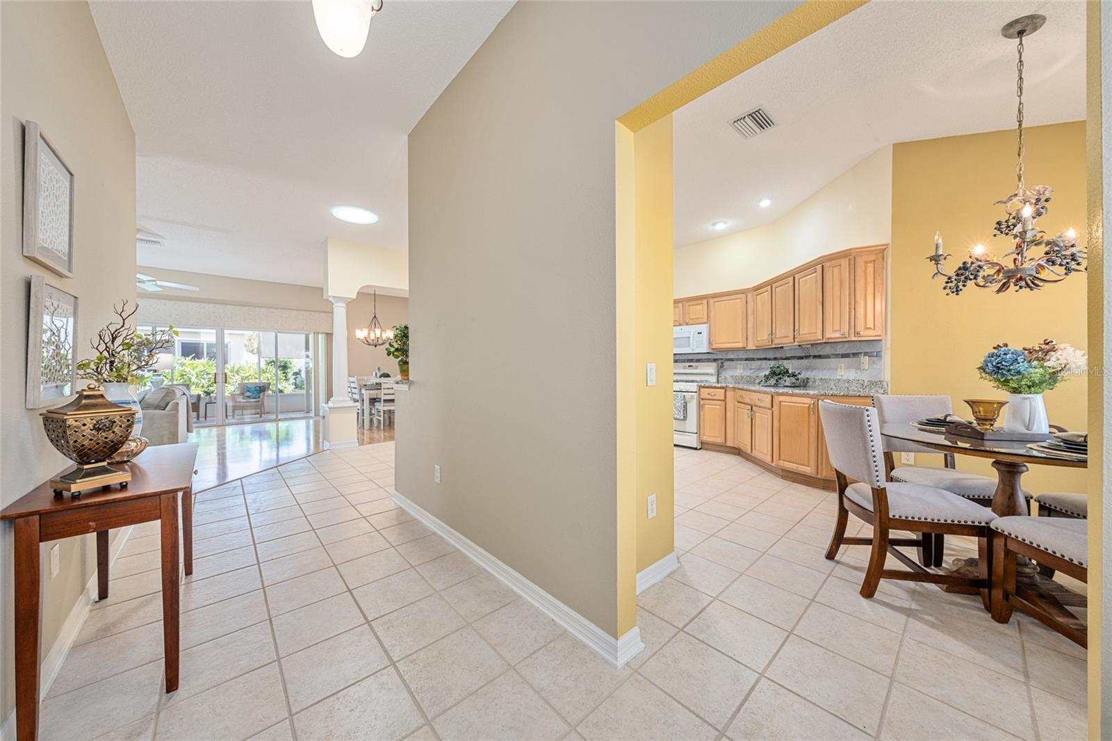 1253 GREENVILLE WAY