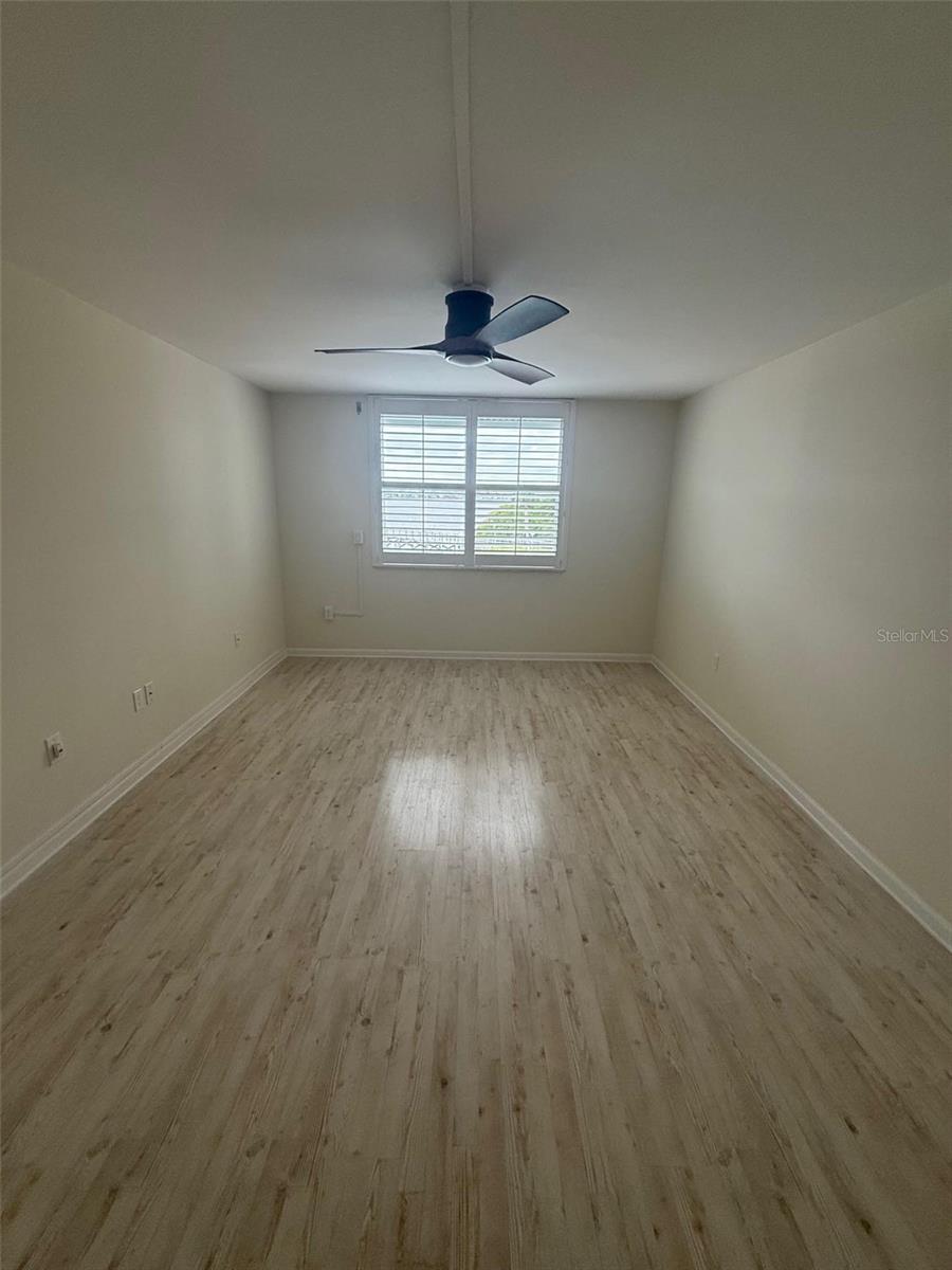 BAYSHORE BATH & TENNIS CLUB CONDO - Residential Lease