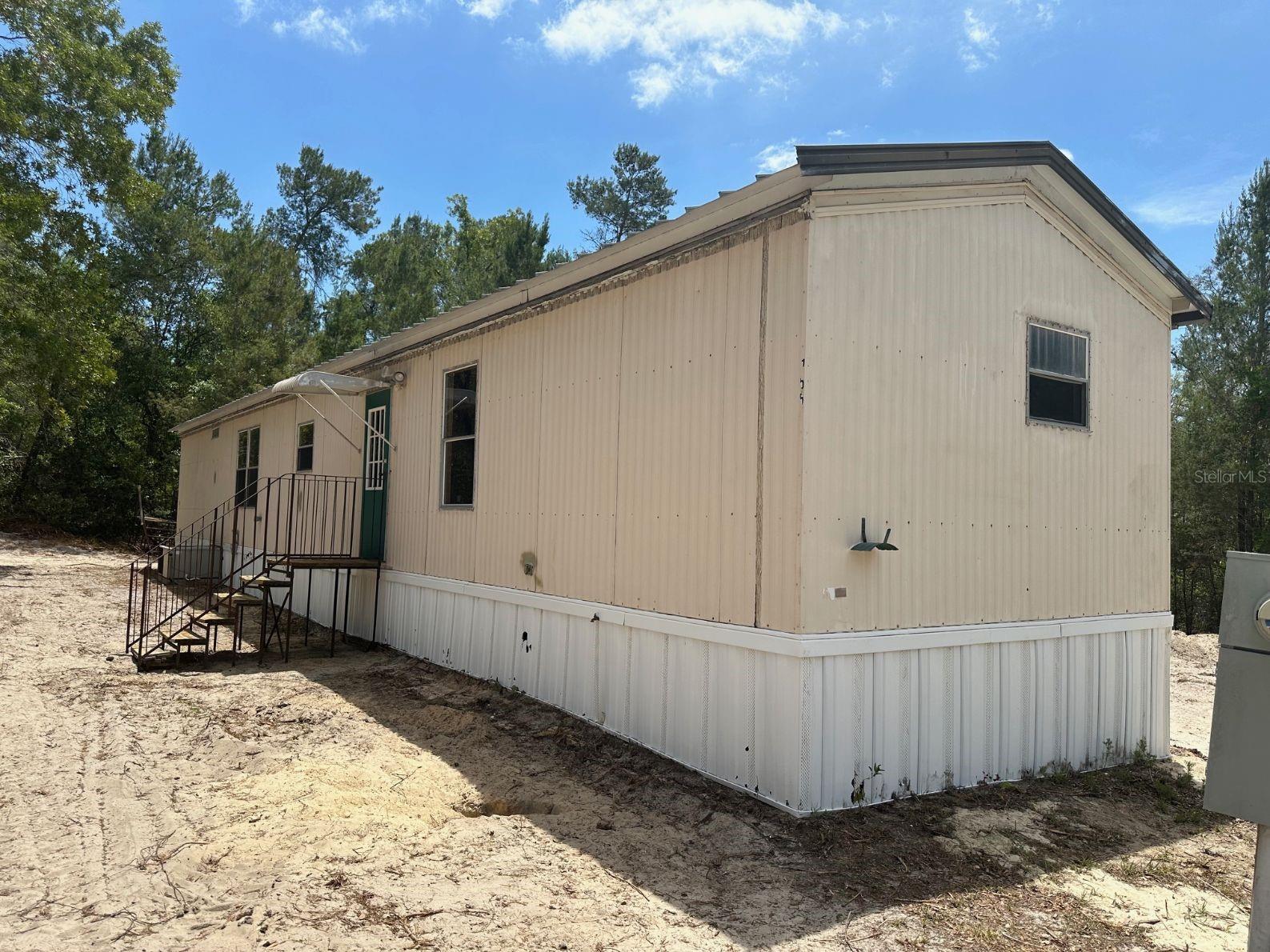 Listing image 1