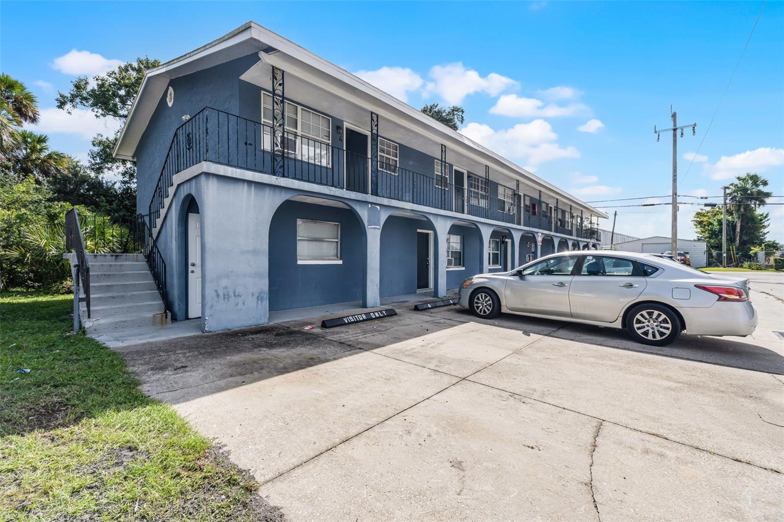 PINE CREST ADD HOLLY HILL - Residential Lease