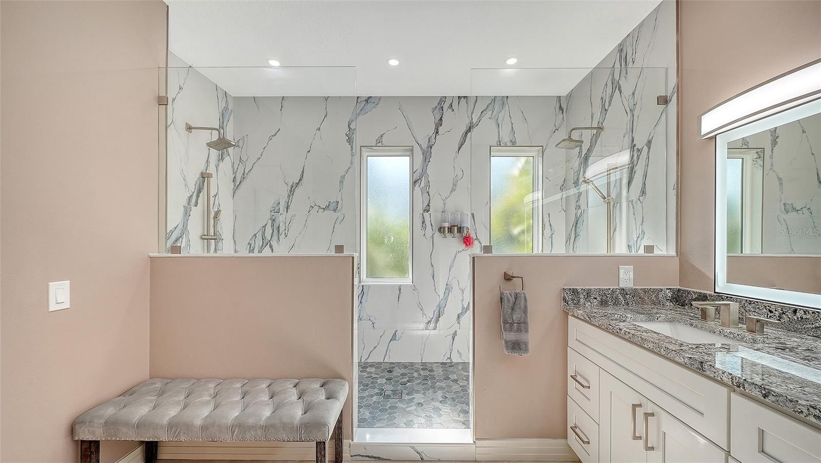 BAY ISLES - Residential