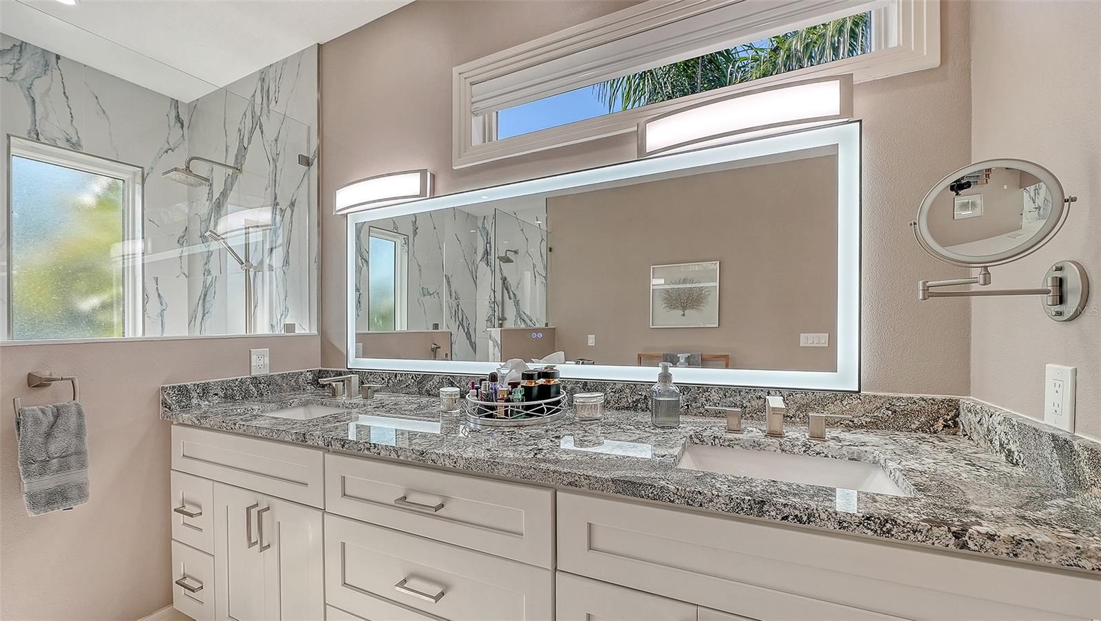 BAY ISLES - Residential