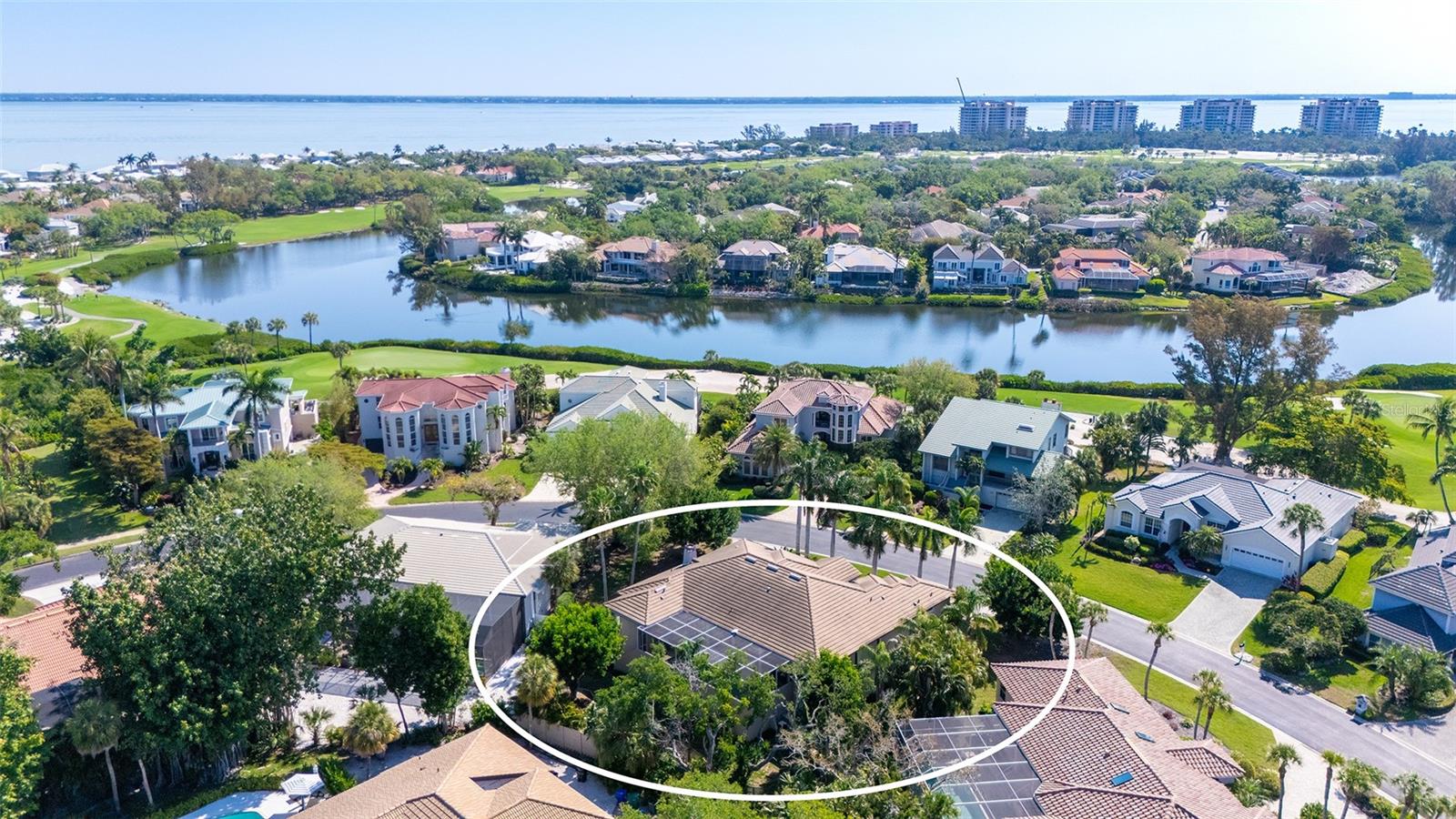 BAY ISLES - Residential