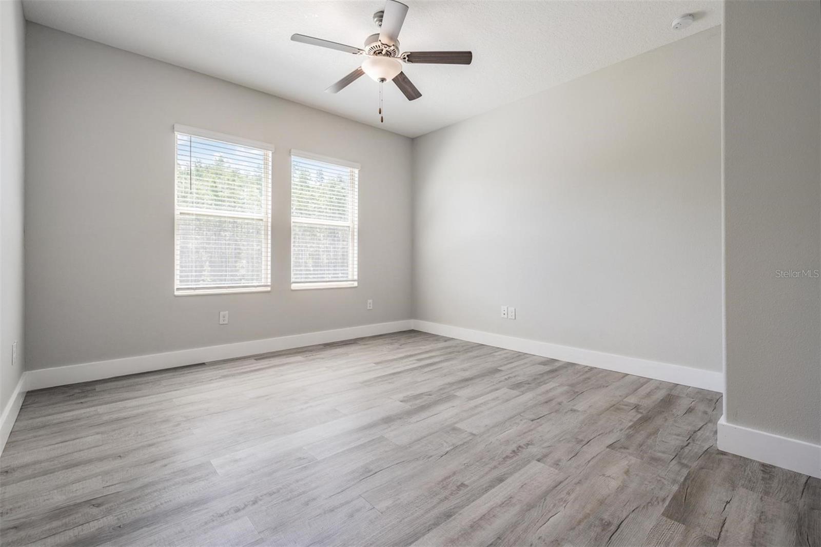 EPPERSON NORTH TWNHMS PH 4 - Residential Lease