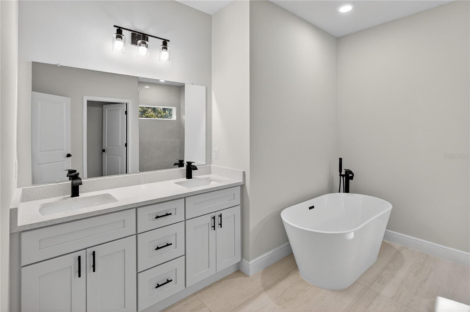 CITRUS SPGS UNIT 11 - Residential