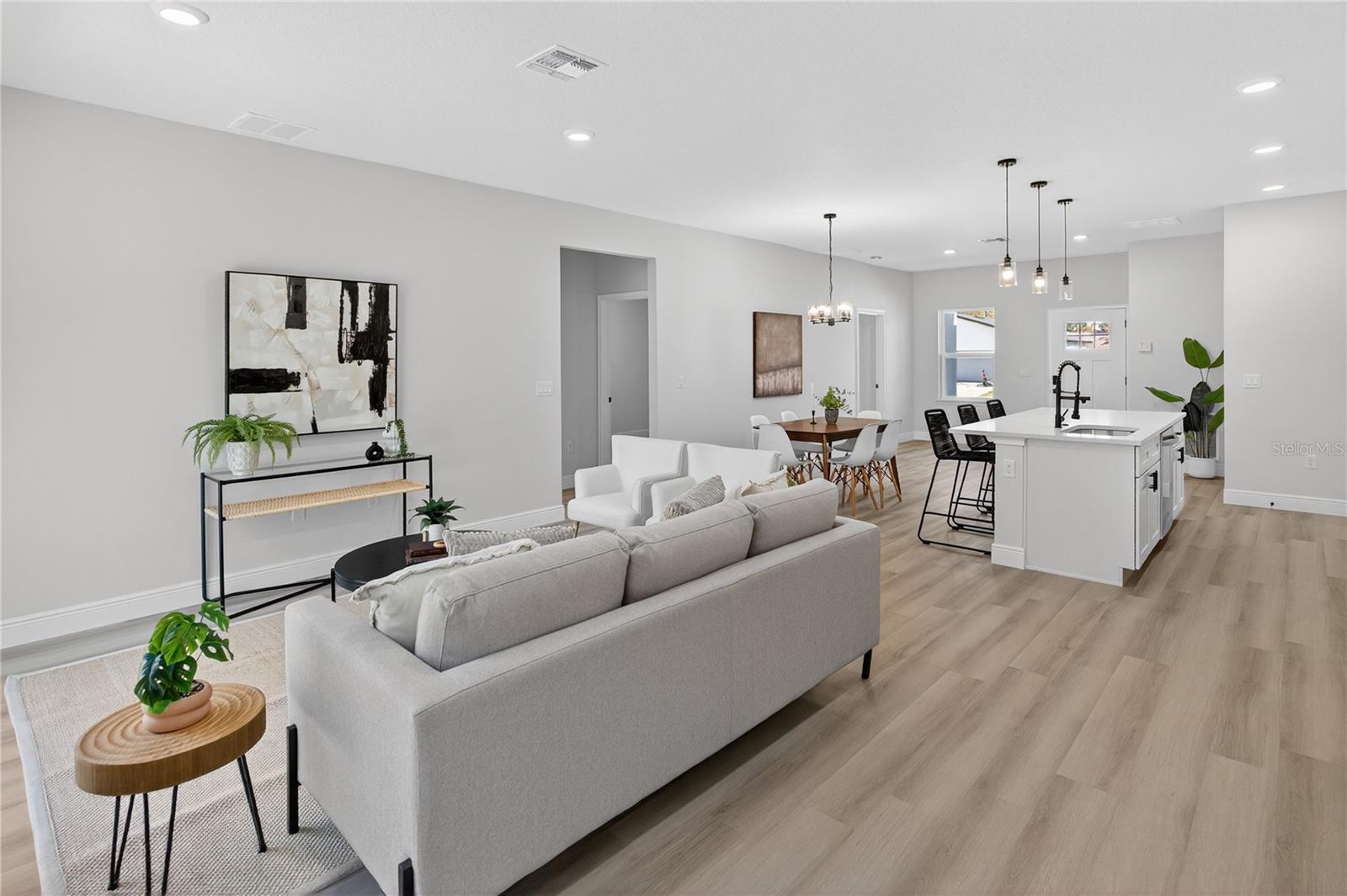 CITRUS SPGS UNIT 11 - Residential