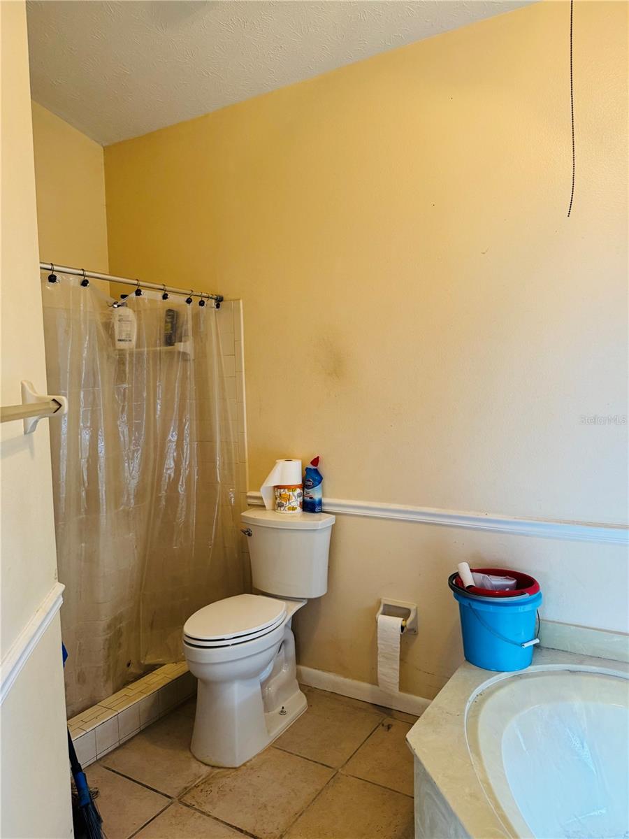 BLOOMINGDALE SEC W - Residential