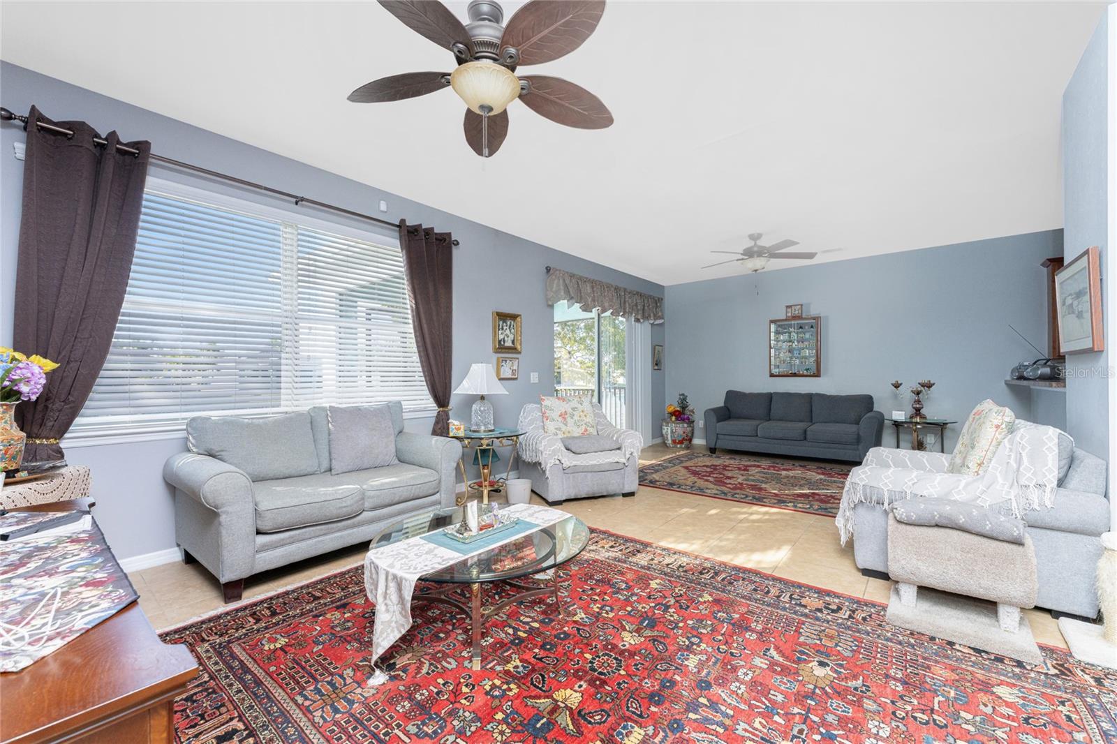 RIO VILLA LAKES - Residential