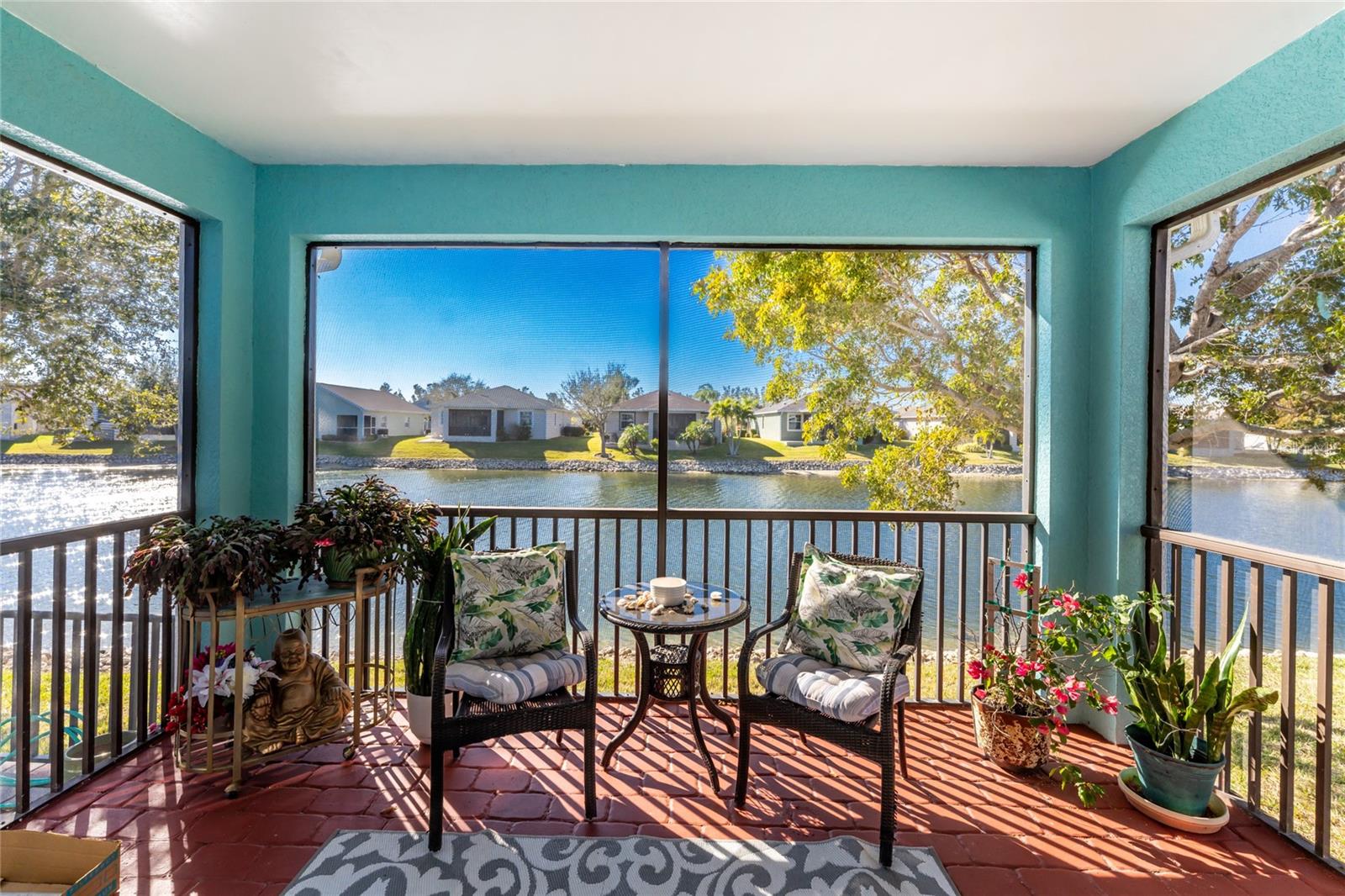 RIO VILLA LAKES - Residential