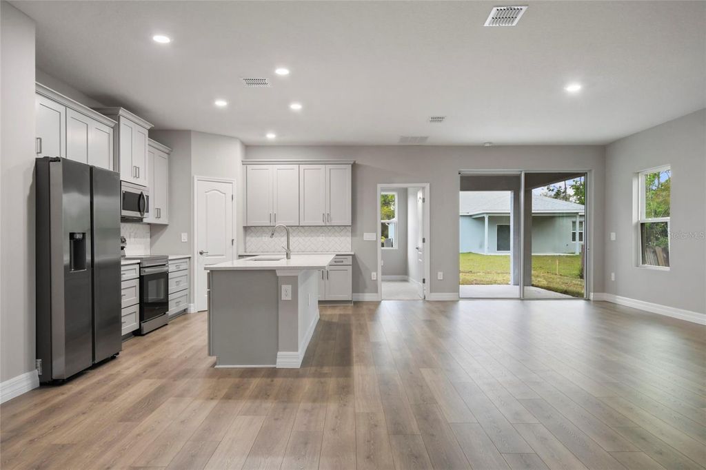 Photo of 750 Valencia Avenue, Orange City, FL 32763 (MLS # O6372831)