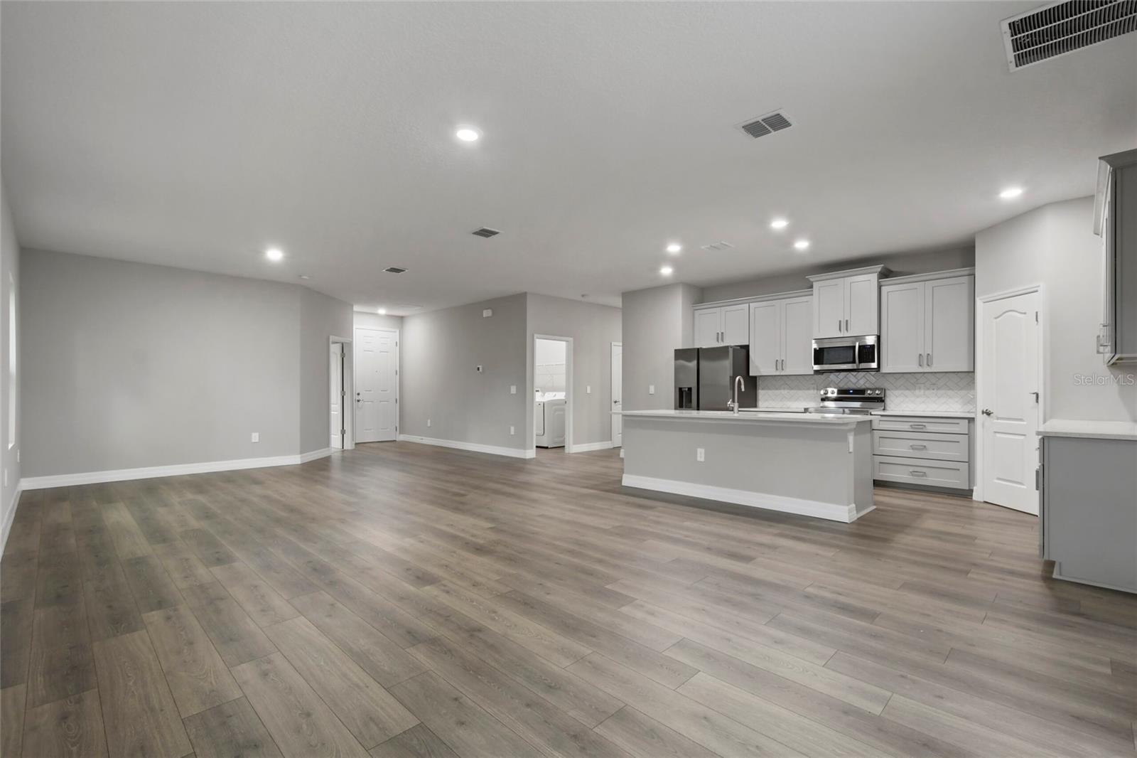 CAMELLIA PARK - Residential