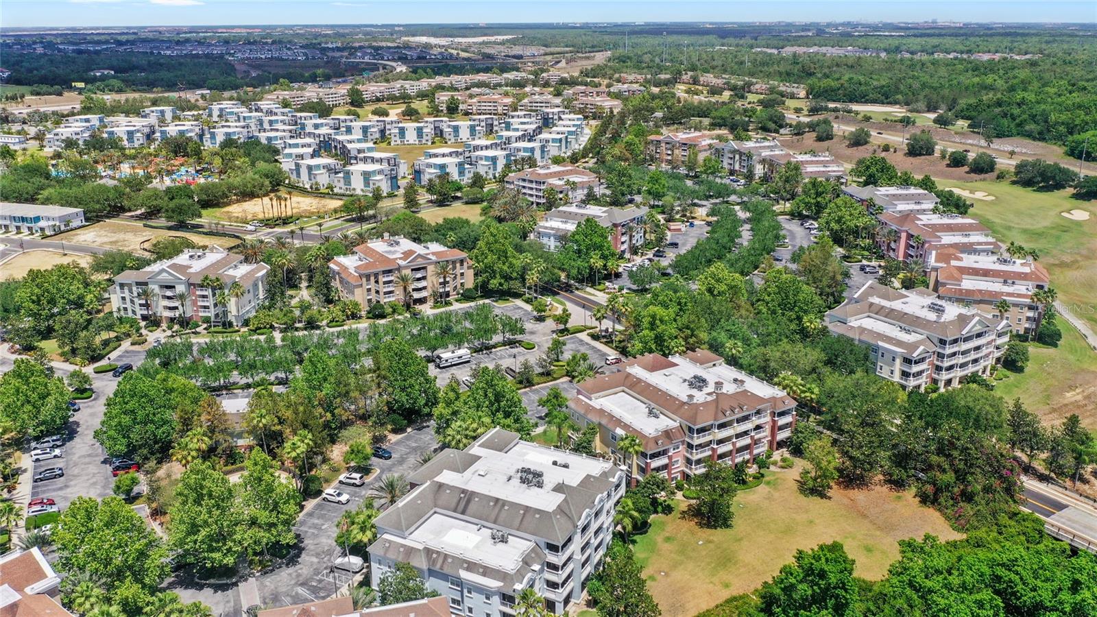 VILLAS AT REUNION SQUARE CONDO PH 3 - Residential