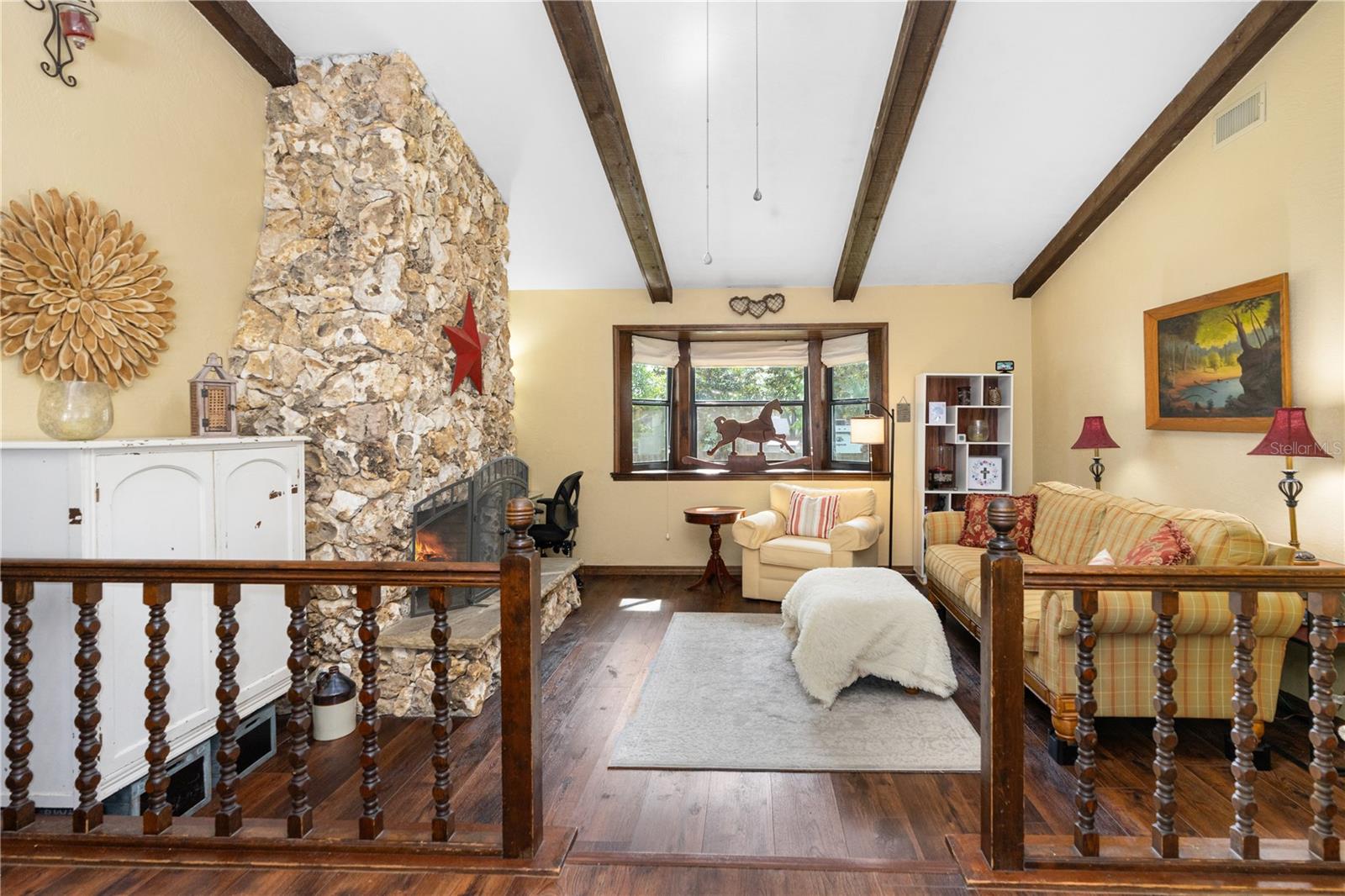 1206 PARKSIDE DRIVE