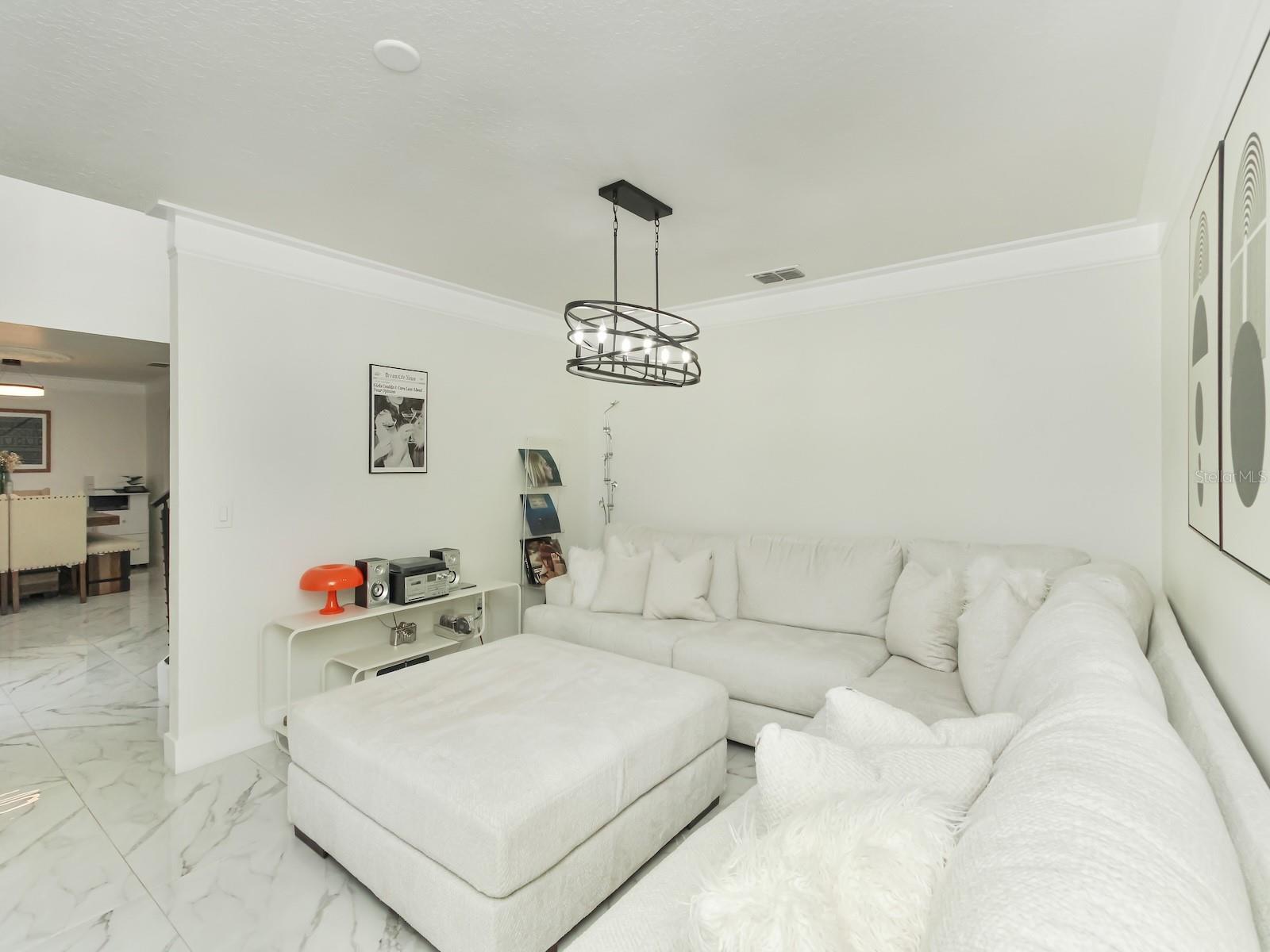 GREATER COUNTRY ESTATES - Residential