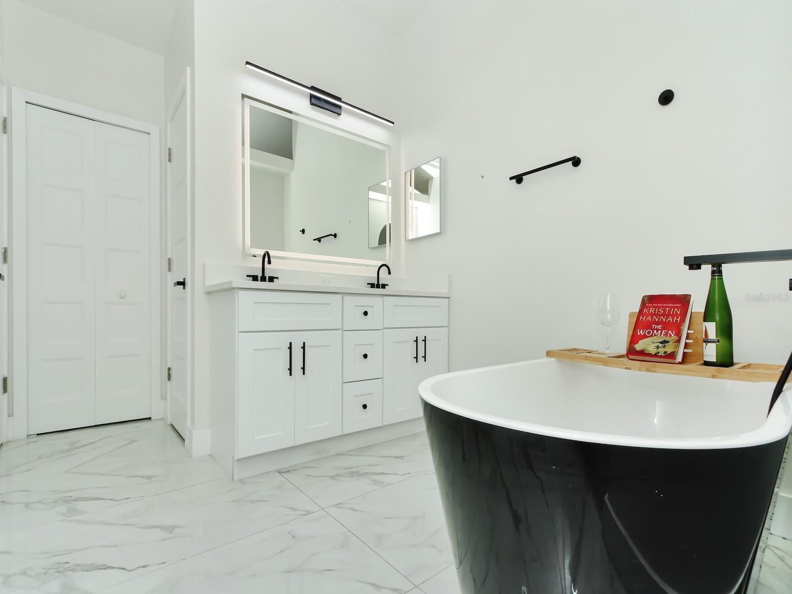 GREATER COUNTRY ESTATES - Residential