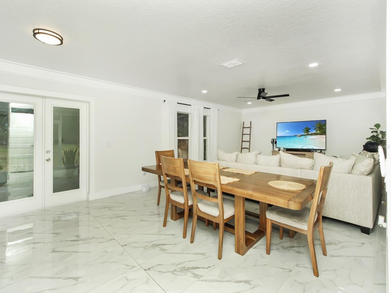 GREATER COUNTRY ESTATES - Residential