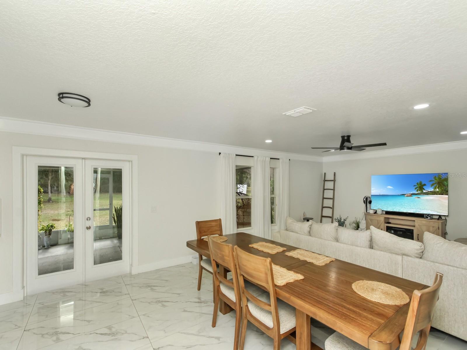 GREATER COUNTRY ESTATES - Residential