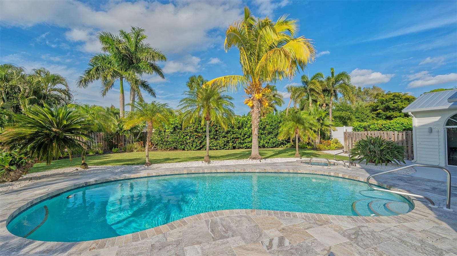 NOKOMIS - Residential