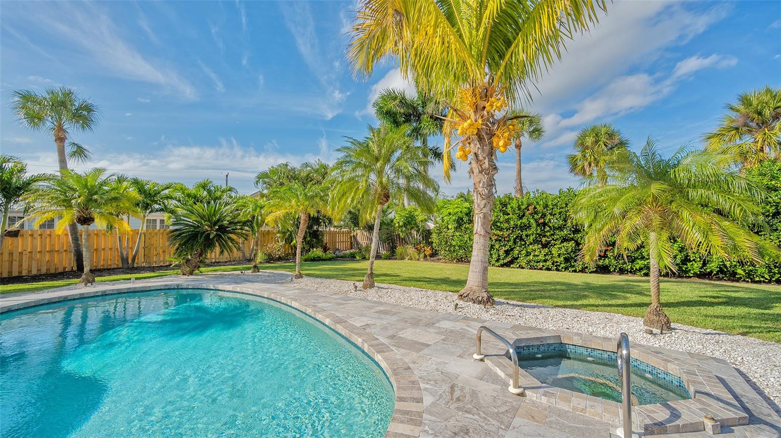 NOKOMIS - Residential