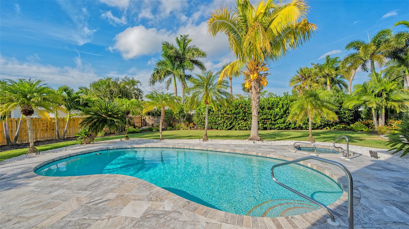 NOKOMIS - Residential