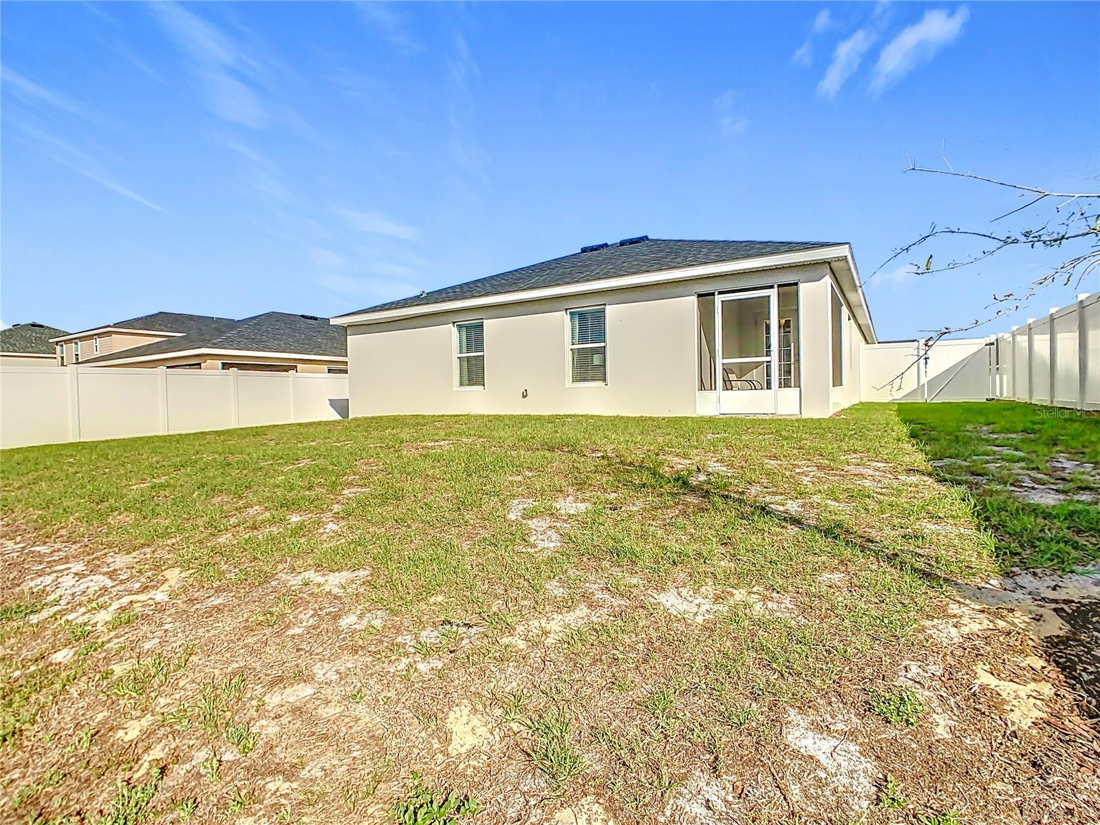 SCENIC BLUFF PH 2 - Residential