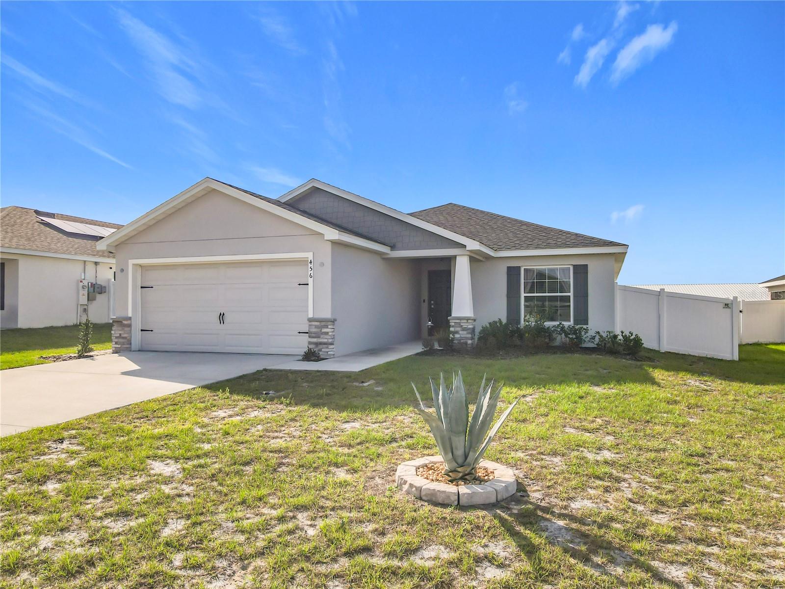 SCENIC BLUFF PH 2 - Residential