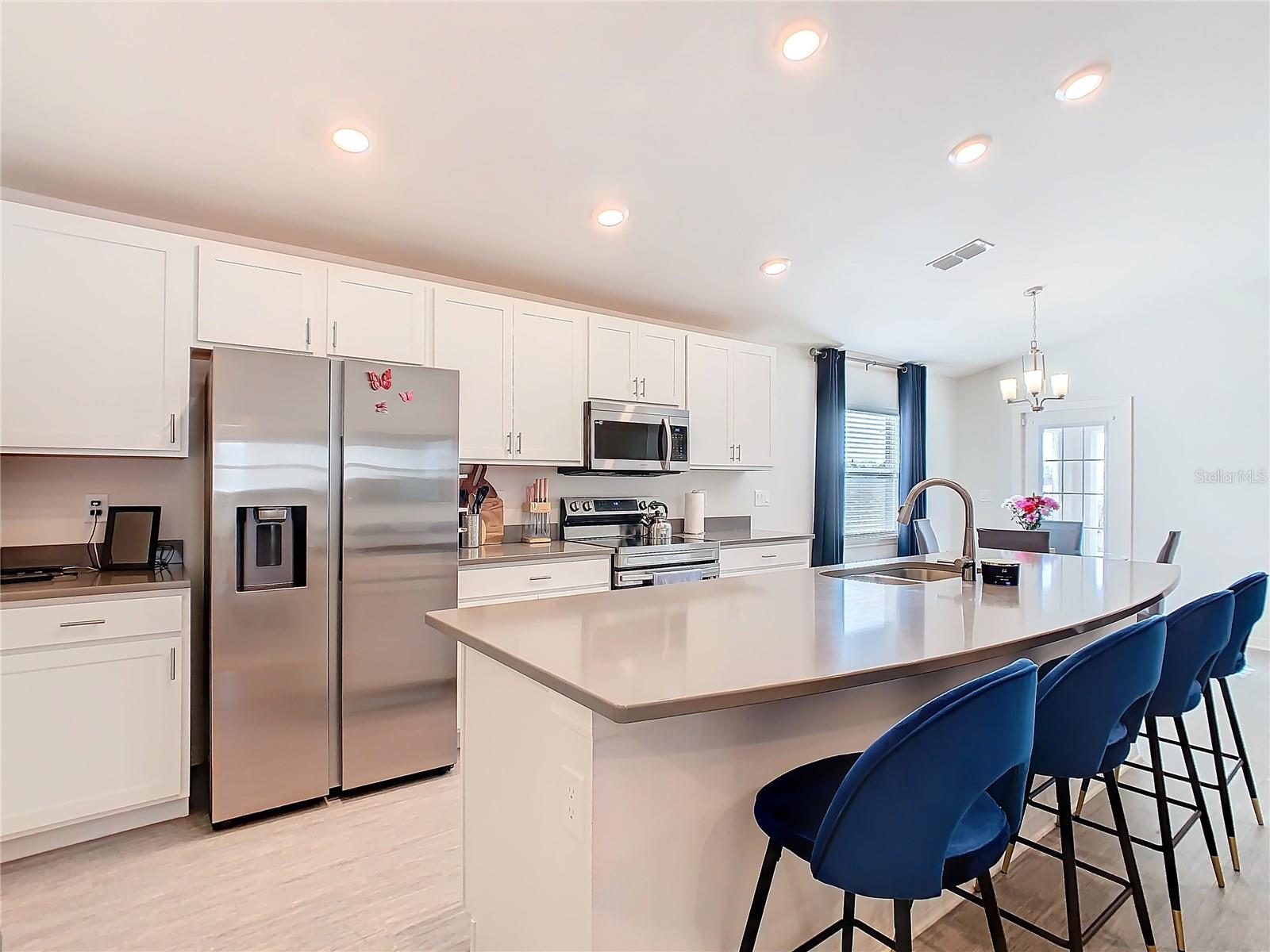 SCENIC BLUFF PH 2 - Residential