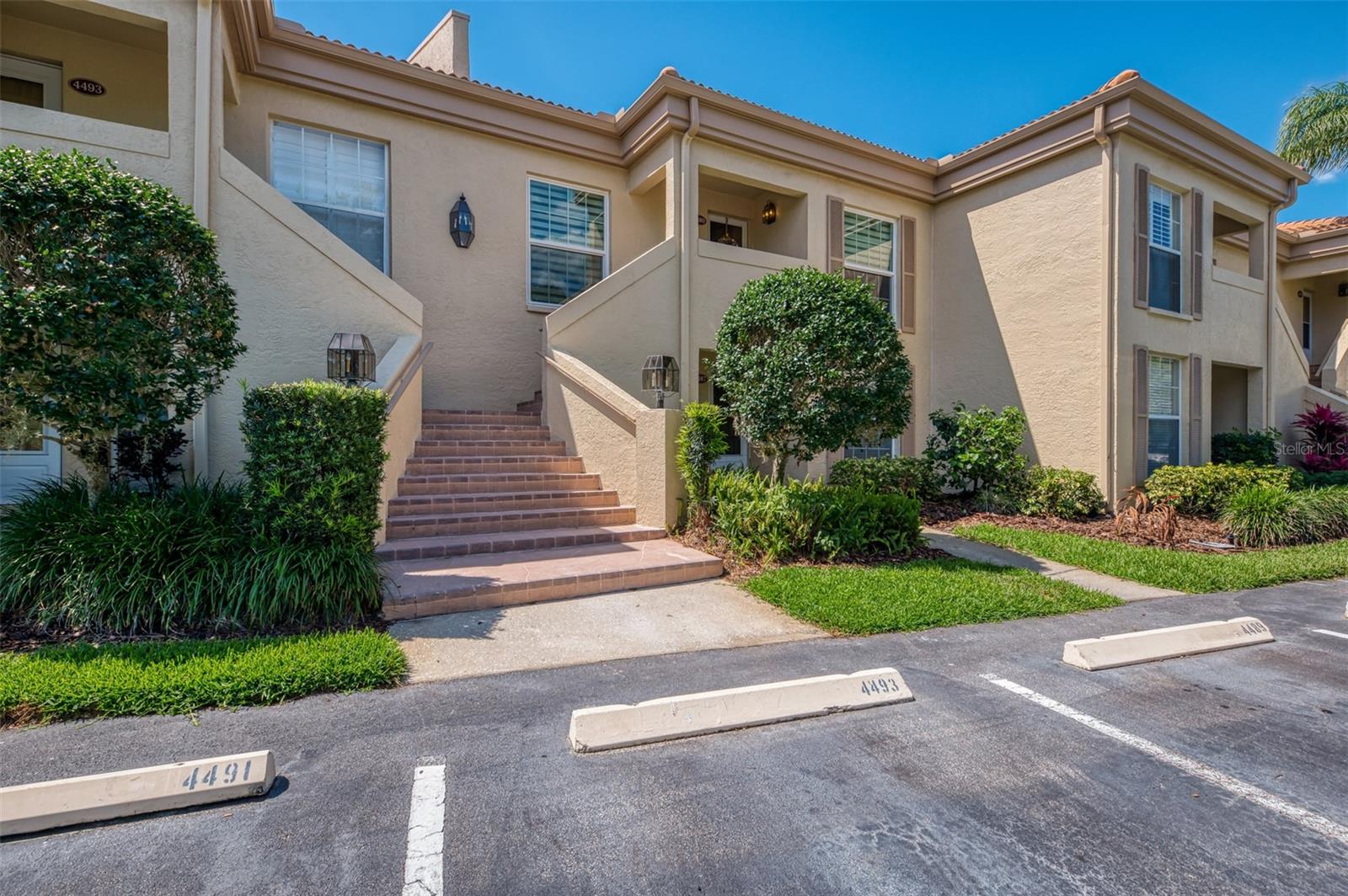4489 LONGMEADOW 74